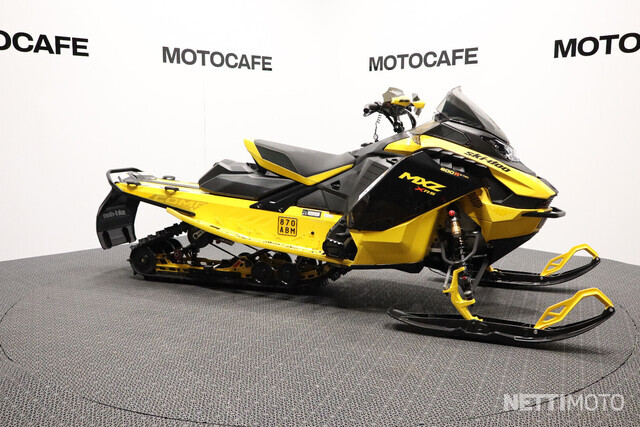 Ski-Doo MX Z