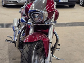 Suzuki Intruder