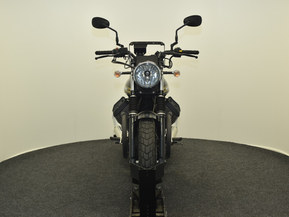 Moto Guzzi V7