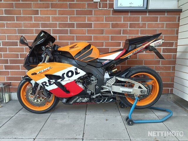 1000 rr repsol honda