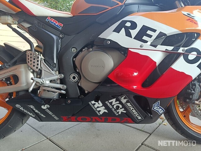 1000 rr repsol honda