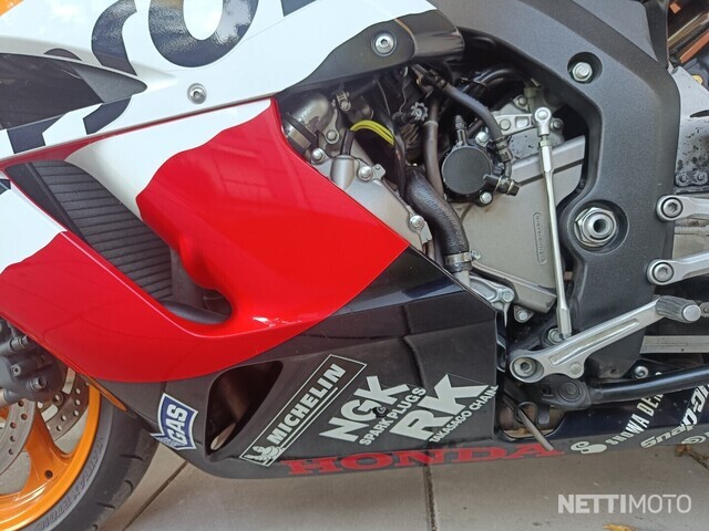 1000 rr repsol honda