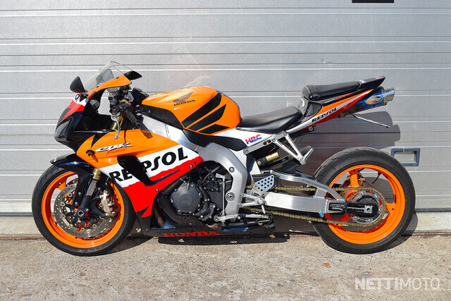 honda cbr 100 rr repsol