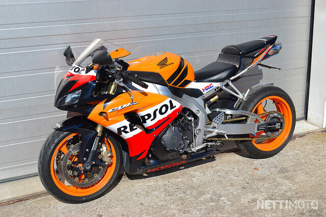 honda cbr 100 rr repsol