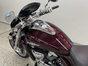 Suzuki Intruder