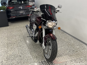 Suzuki Intruder