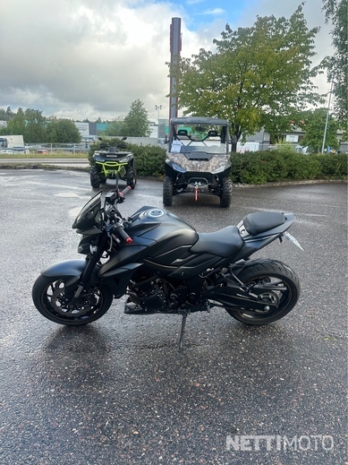 Suzuki GSX-S