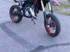 Husqvarna SM