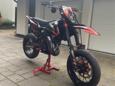 KTM 125