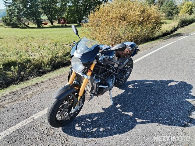 Ducati Monster