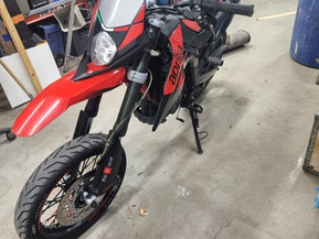Aprilia SX