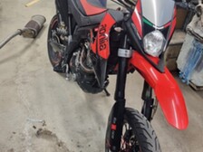 Aprilia SX