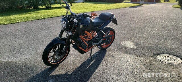 KTM 390