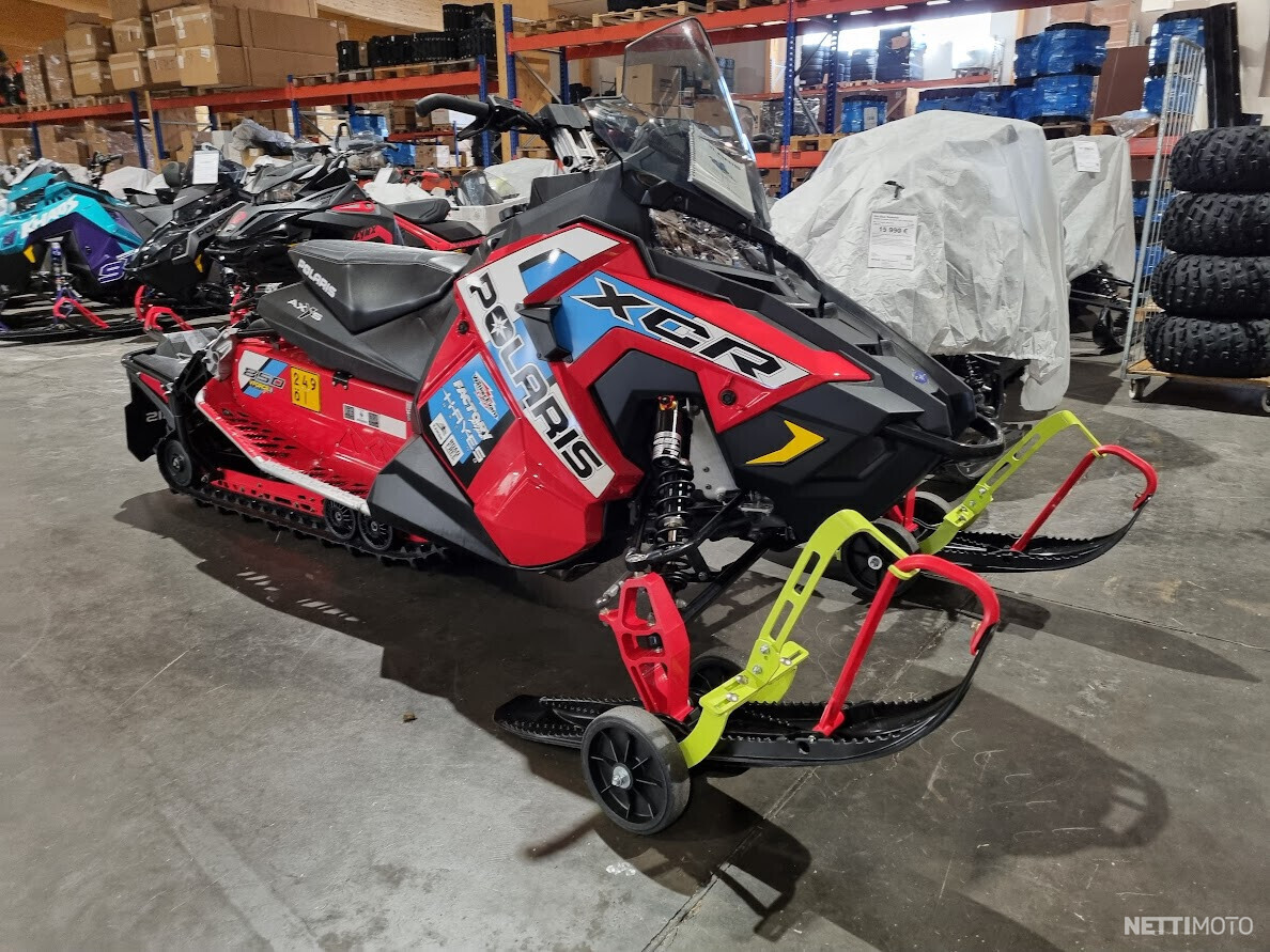 Polaris XCR