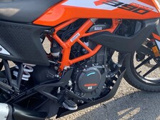 KTM 390