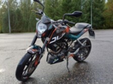 KTM 200