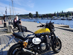 Yamaha XJR