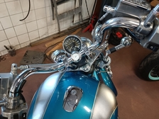 Suzuki Intruder