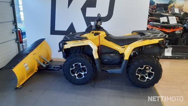 Can-Am Outlander Tieliikennemönkijä 650 EFI XT