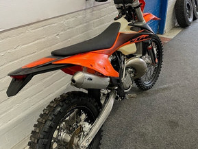 KTM 150