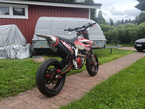Husqvarna FE