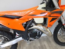KTM 125