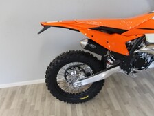 KTM 125