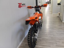 KTM 125