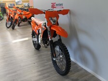 KTM 125