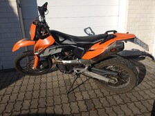 KTM 690