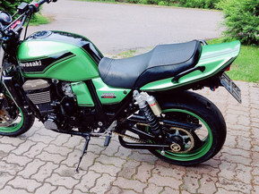 Kawasaki ZRX