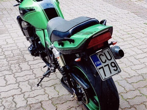 Kawasaki ZRX