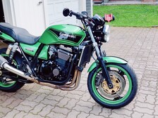 Kawasaki ZRX