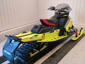 Ski-Doo MX Z