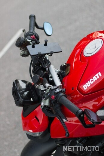 Ducati Streetfighter