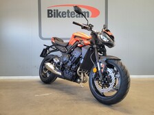 Triumph Street Triple