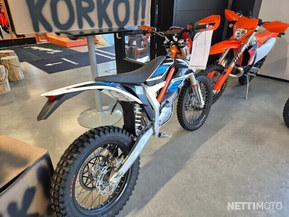 KTM Freeride
