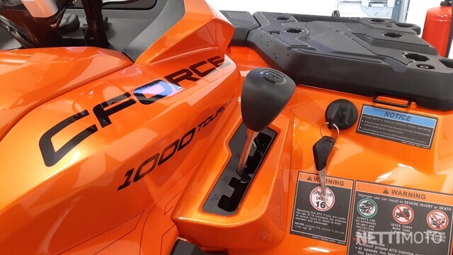 CFMOTO CFORCE Traktorimönkijä 1000XC EFI EPS