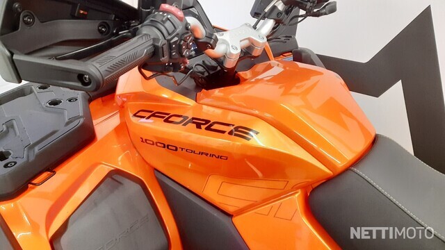 CFMOTO CFORCE Traktorimönkijä 1000XC EFI EPS