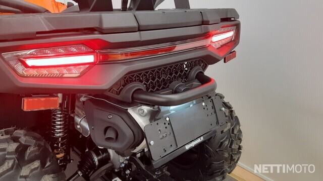 CFMOTO CFORCE Traktorimönkijä 1000XC EFI EPS