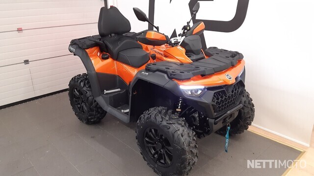 CFMOTO CFORCE Traktorimönkijä 1000XC EFI EPS