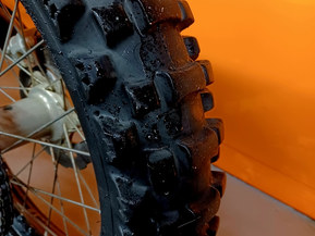Husqvarna FE