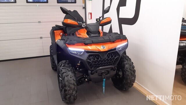 CFMOTO CFORCE Traktorimönkijä 1000XC EFI EPS