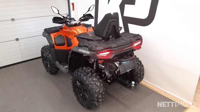 CFMOTO CFORCE Traktorimönkijä 1000XC EFI EPS