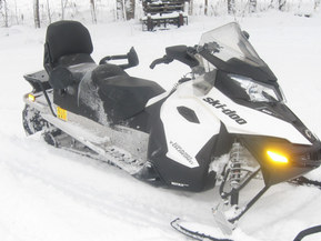 Ski-Doo Grand Touring