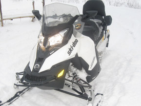 Ski-Doo Grand Touring