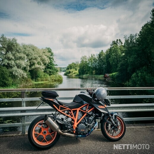 KTM 1290