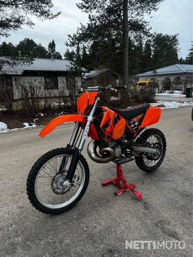 KTM 300