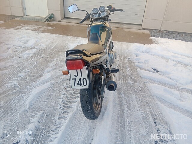 Suzuki GS