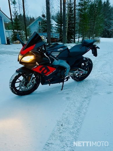 Aprilia RS